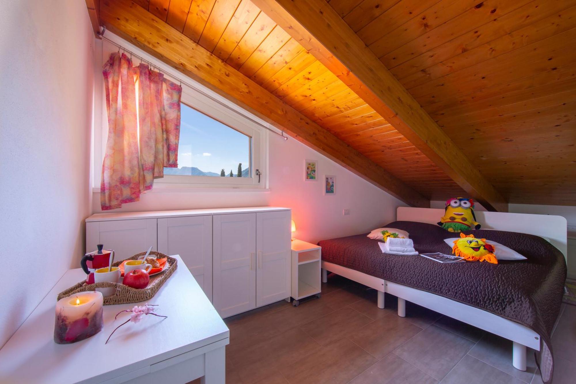 Apartmán Como Lake Modern Apartament Ulivi Mezzegra Exteriér fotografie